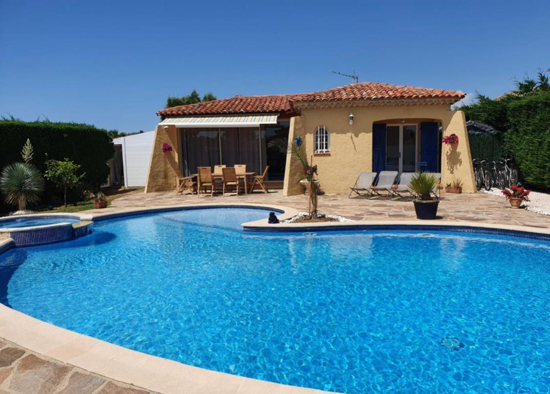 Villa Au Calme Avec Piscine Privative Борм-ле-Мімоза Екстер'єр фото